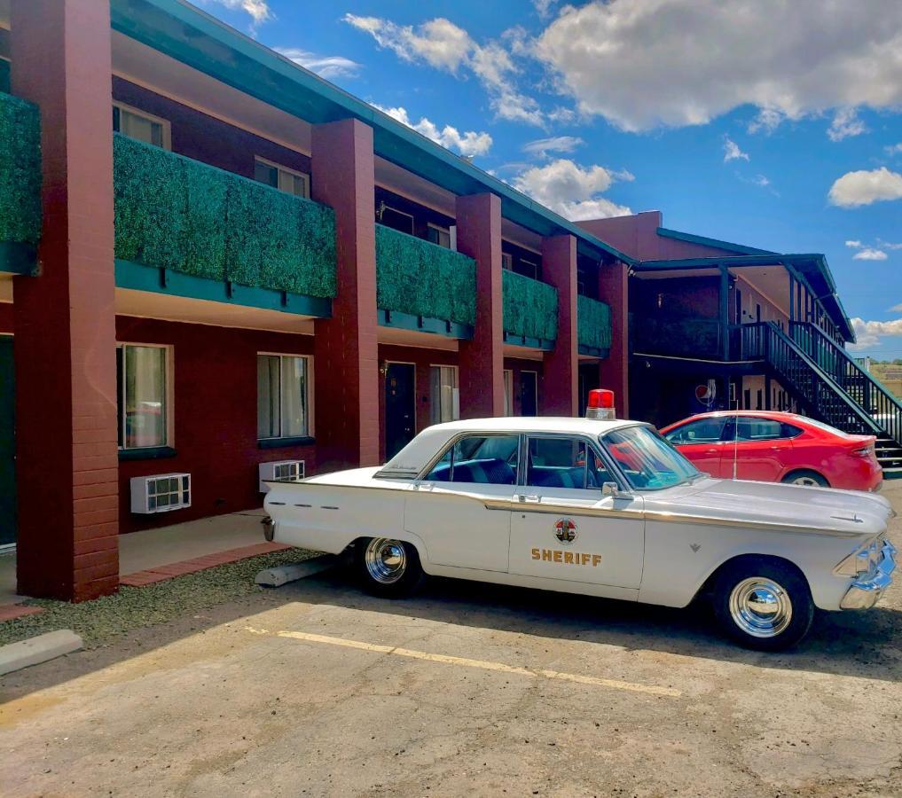 Canyon'S Edge Route 66 Motel Ash Fork Exterior foto