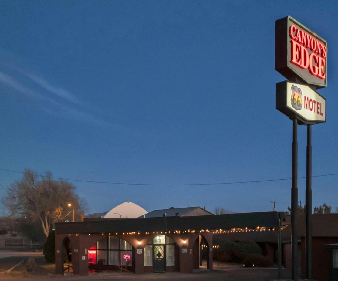 Canyon'S Edge Route 66 Motel Ash Fork Exterior foto