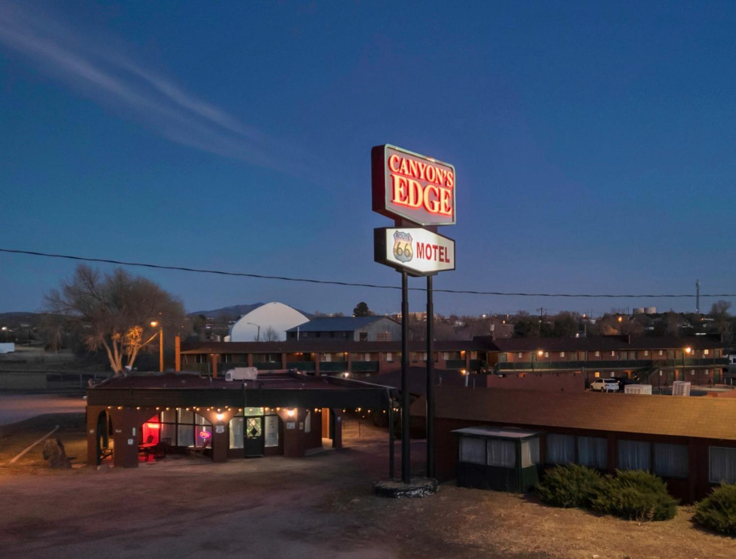 Canyon'S Edge Route 66 Motel Ash Fork Exterior foto